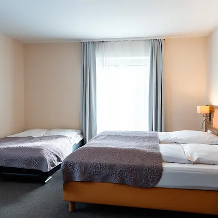 Roemerhof 3* Stuttgart