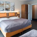 Roemerhof 3*